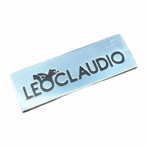Custom Aluminum Die casting Sign Polished Silver Anodized Engraved Black Logo Nameplate