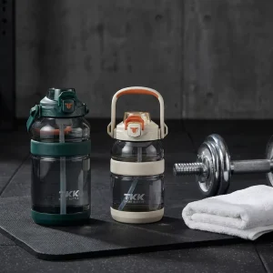 Custom Logo 1.9L Tritan Sports Bottle with Silicone Handle Leakproof Direct Drinking Eco Friendly Camping Travel