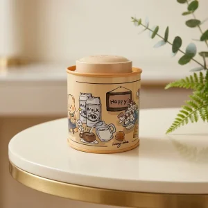 Cute Cartoon Bear Round Tinplate Can CMYK 4-Color Printed Metal Container for Scented Candle Packaging