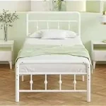 Elegant Double Iron Bed Frame Metal Bed Frame For Living Apartment