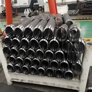 ISO 9001 Certified Thick Wall Hard Chrome Plated Honed Seamless Steel Tube SAE1045 Cold Rolled DIN2391 St52 Pipe