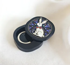 Special Shaped Solid Perfume Box with Flip Lid Empty Metal Container for Lip Balm