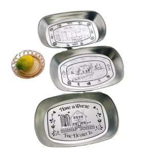Vintage European Style Embossed Metal Trays Retro Tin Plates for Outdoor Camping Snacks and Tableware